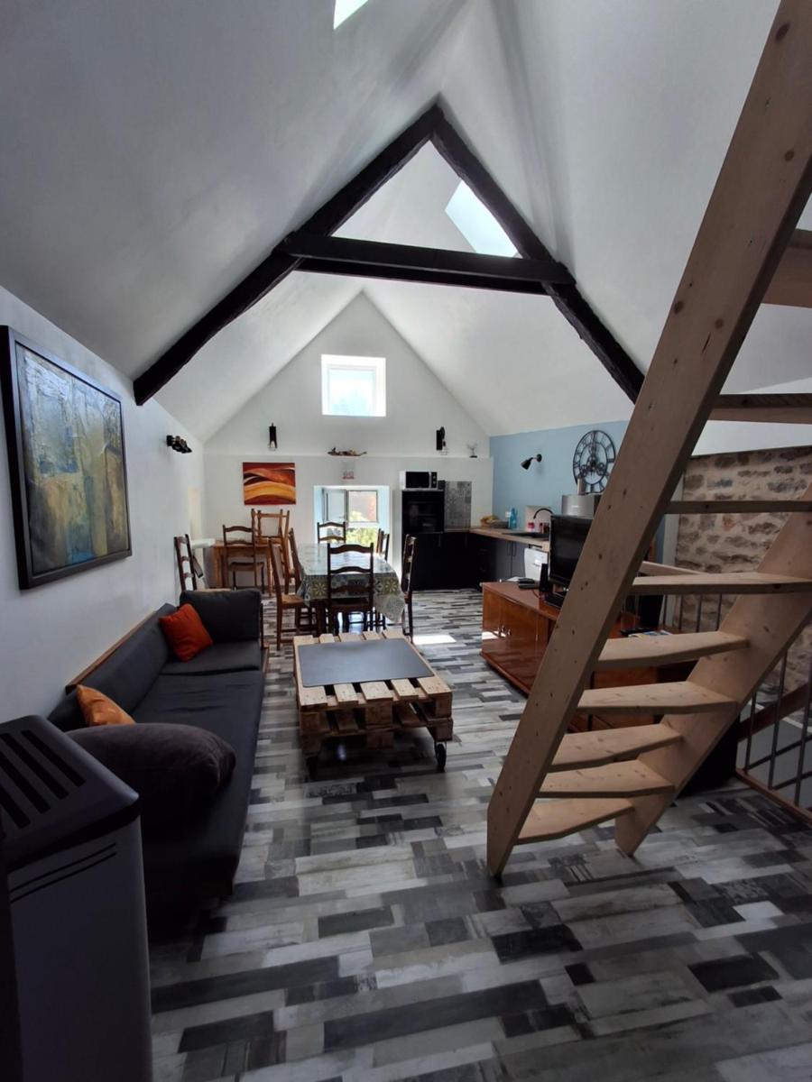 Gîte le Nid du Colibri - 12 pers - Housity