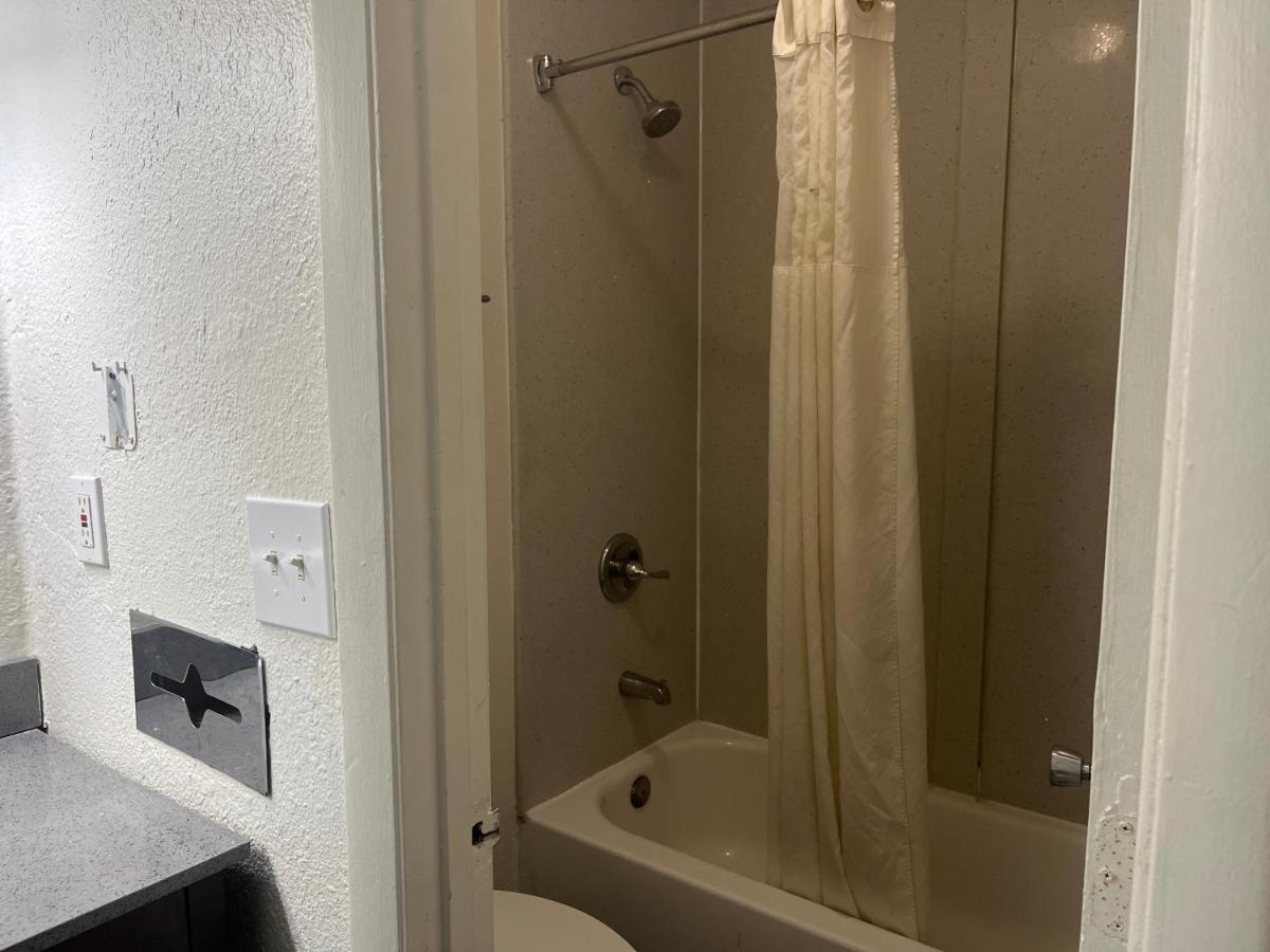 Sweet Home Inn & Extended Stay - Housity