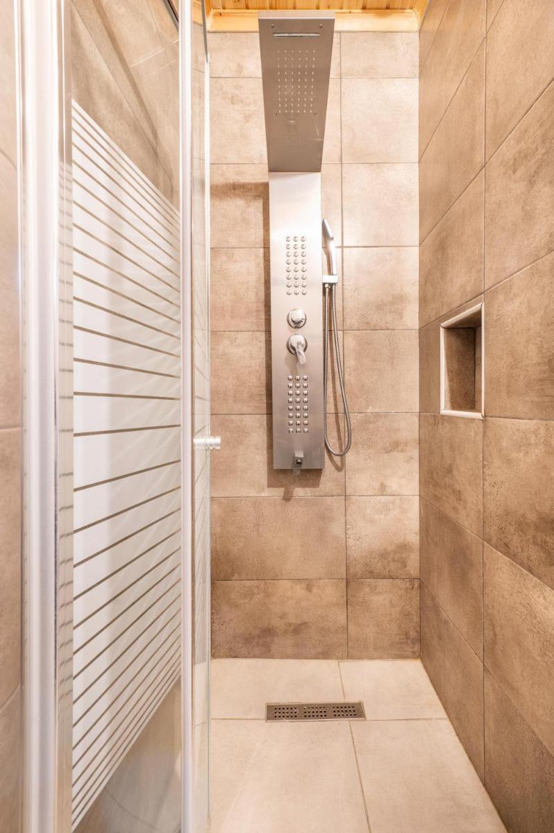 Mani view luxury house - Housity