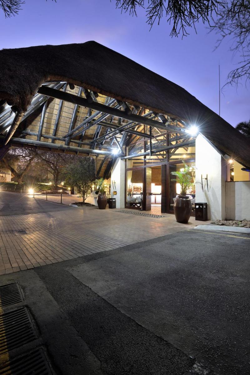 Kwa Maritane Lodge - Housity