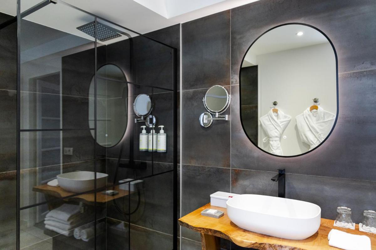 Salle de bains dans l'établissement Maison Doucet - Relais & Châteaux