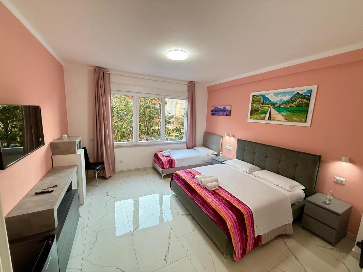Luna Guest House - Housity