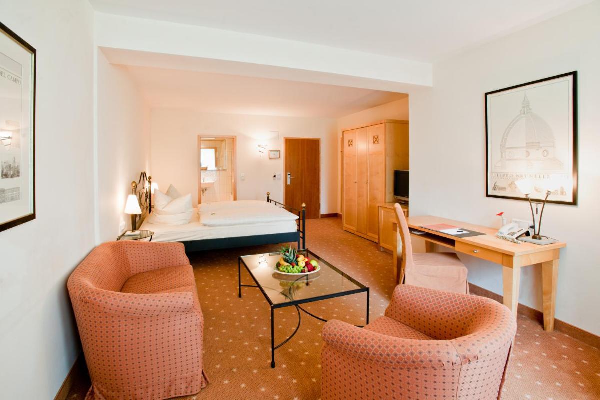 Hotel Barbarossa - Housity