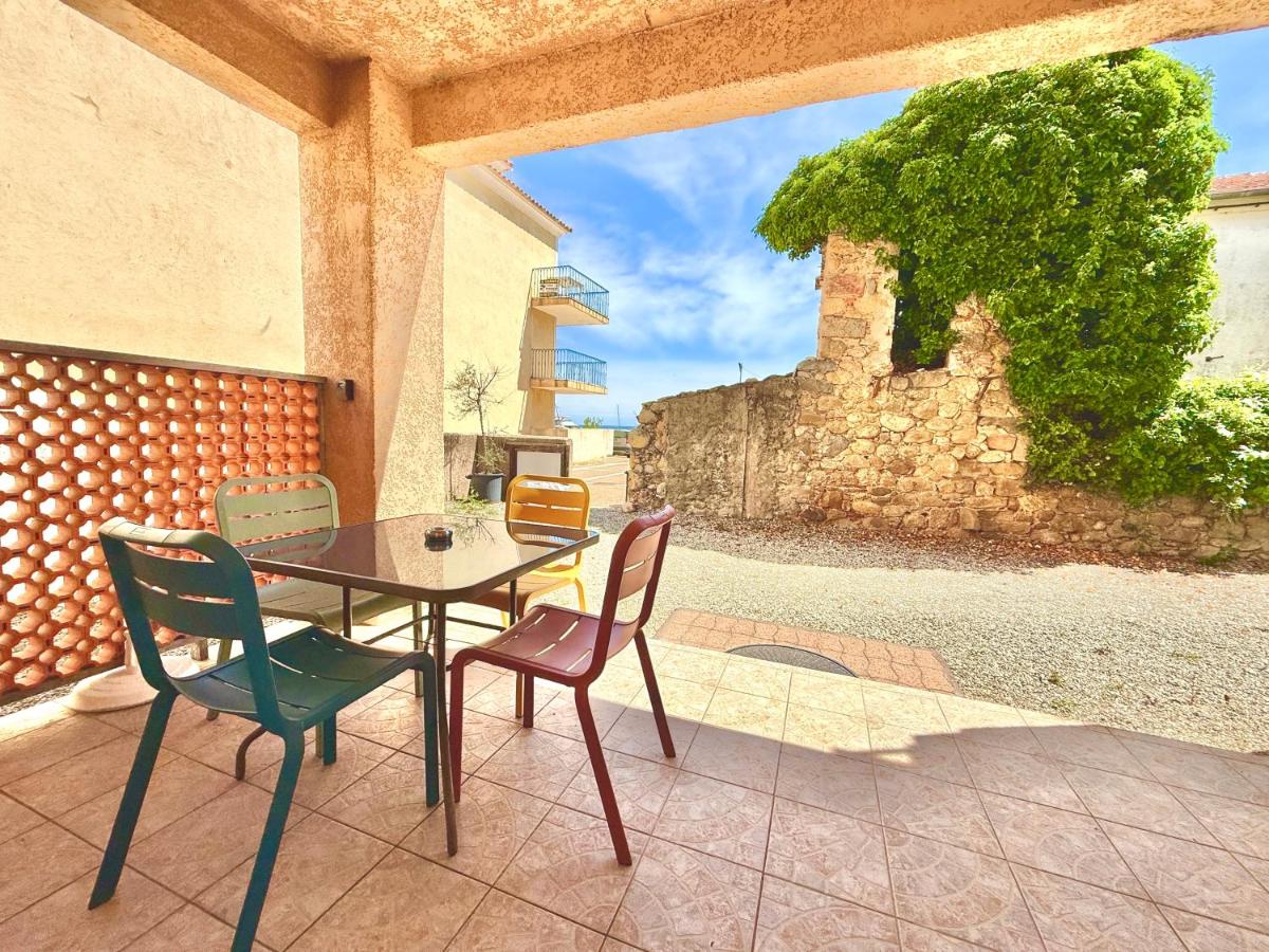 "T2 Ludria" au cœur de Solenzara petite vue mer - Housity