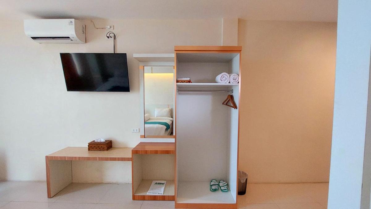 Hotel Amel Aceh - Housity