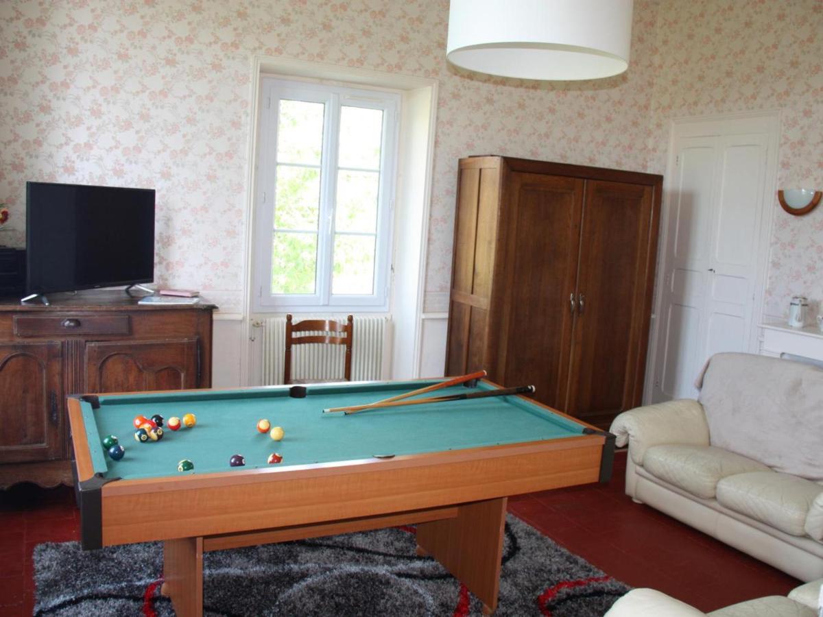 Maison XIXe, grand jardin clos, au cœur des vignobles, près de Chinon et de la Loire à Vélo - FR-1-381-445 - Housity
