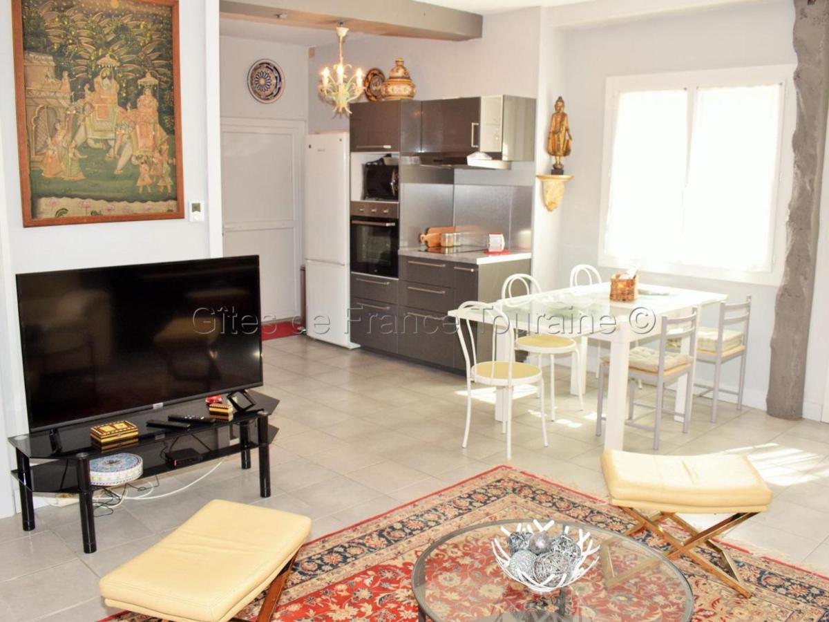 Évasion champêtre : Gîte enchanteur avec jardin clos, rivière et tout confort près des Châteaux de la Loire. - FR-1-381-506 - Housity