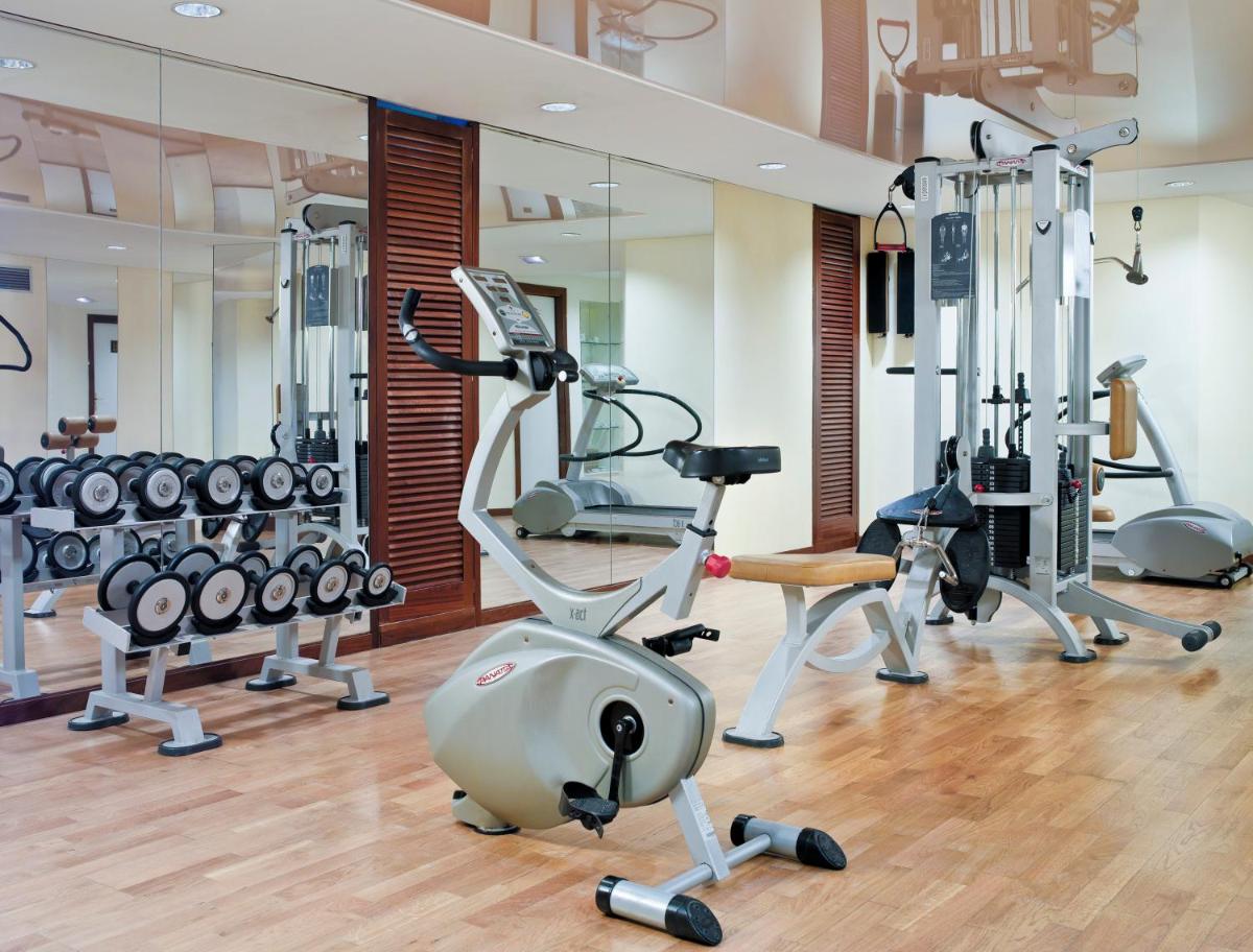 Gimnasio o instalaciones de fitness de Boutique Hotel H10 Blue Mar - Adults Only