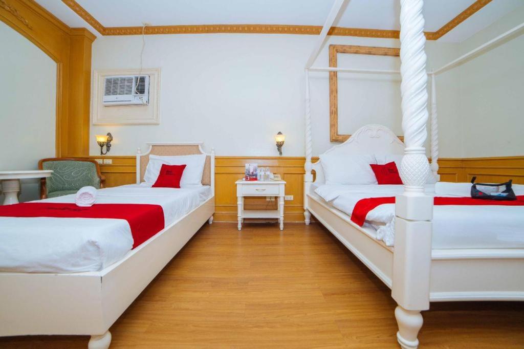 Hotel Vanna Angeles City Pampanga by RedDoorz - Housity