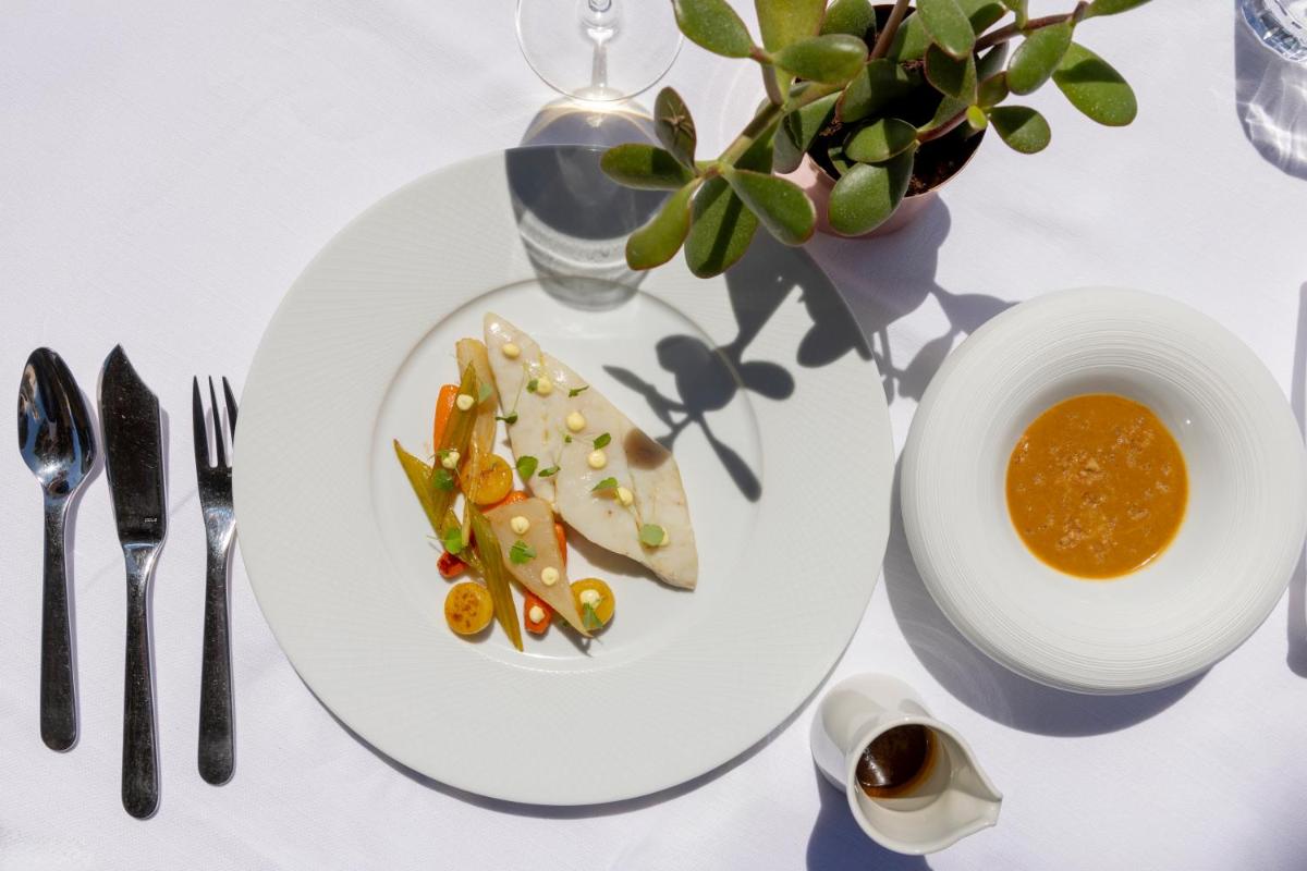 Nourriture dans l'hôtel ou à proximité