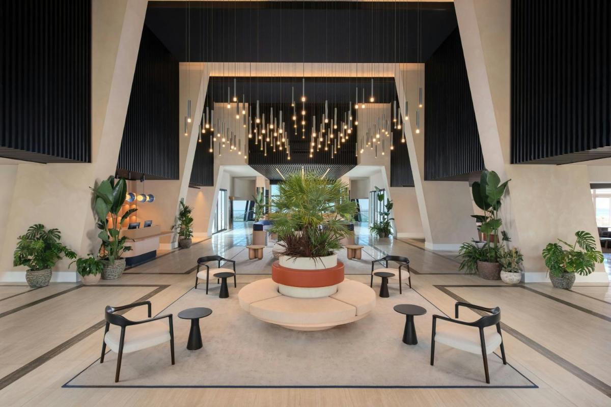 Imagen de la galería de Four Points by Sheraton Costa Blanca Resort, en Benidorm