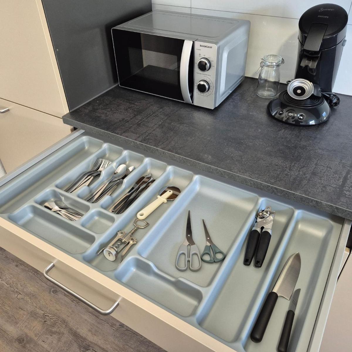 Happy Place Apartment XXL - Housity