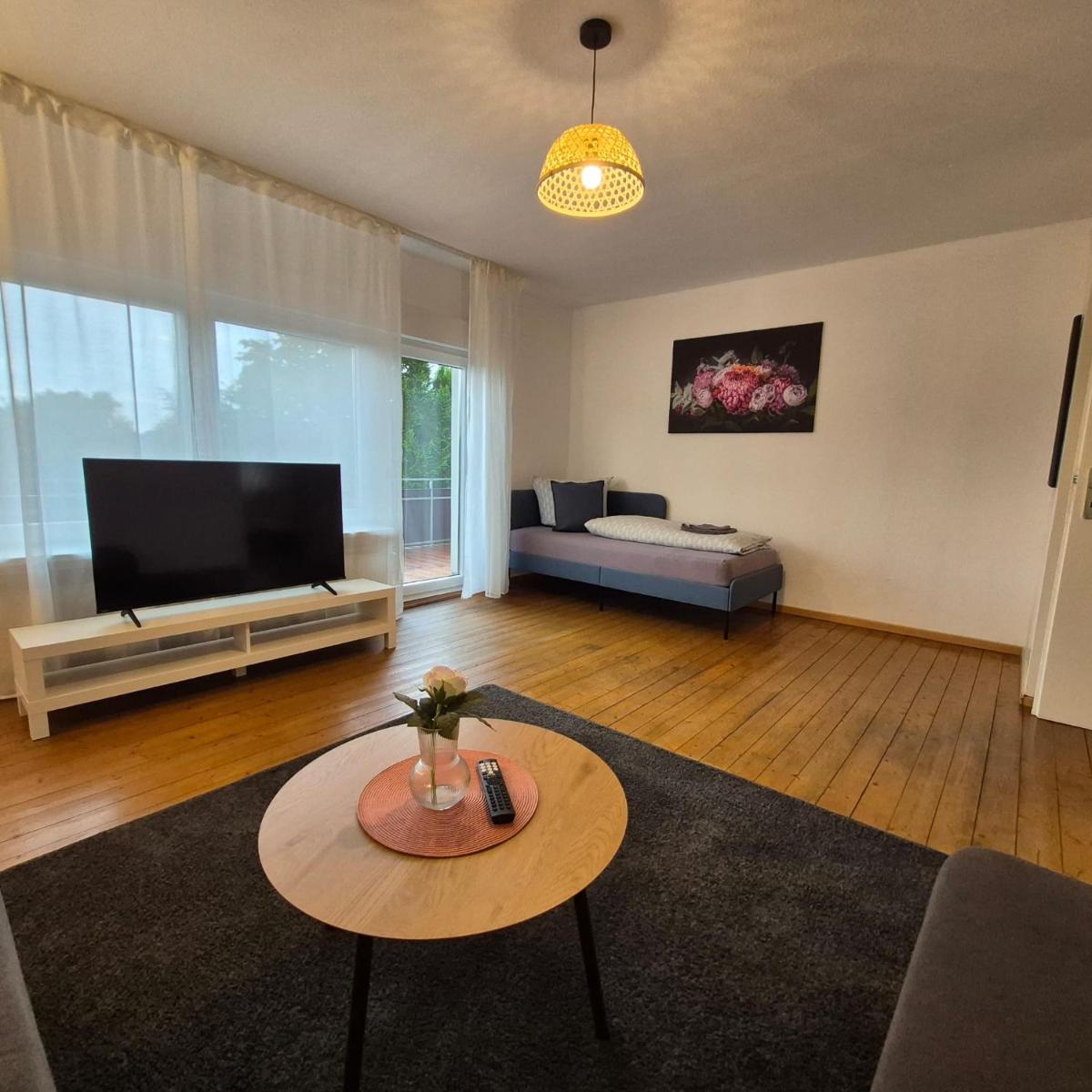 Happy Place Apartment XXL - Housity