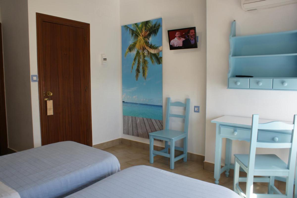 Hostal Puerto Beach - Housity