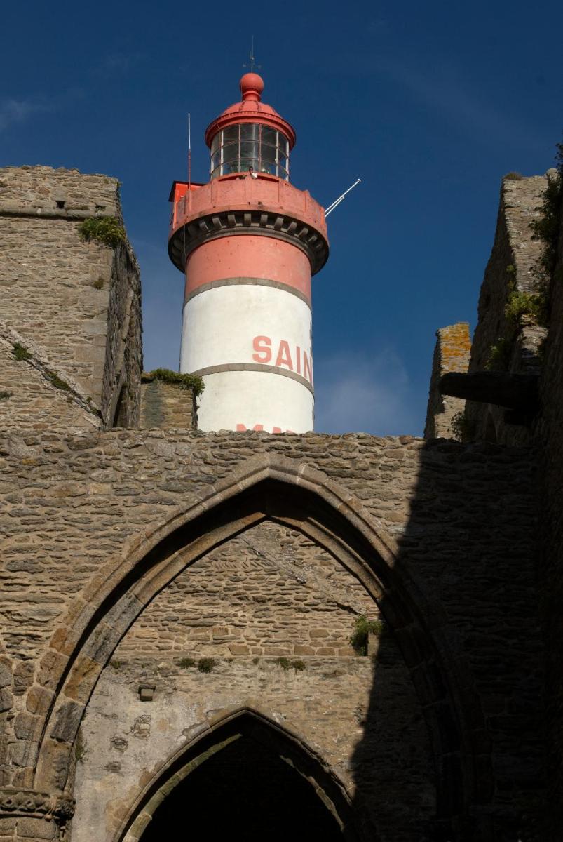 Photo de la galerie de l'établissement Hostellerie de la Pointe Saint-Mathieu - SPA & Restaurant, à Plougonvelin