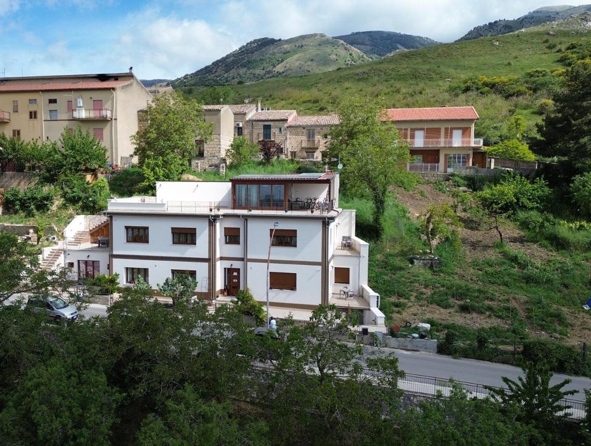 La terrazza sulle Madonie - Housity