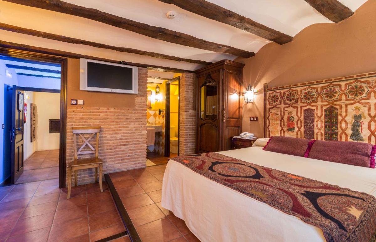 Hotel La Realda - Housity