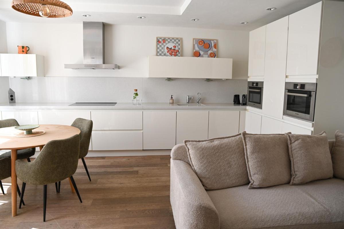 High Street Apartments - Housity