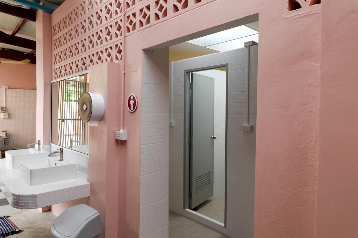 Au samlor guesthouse - Housity