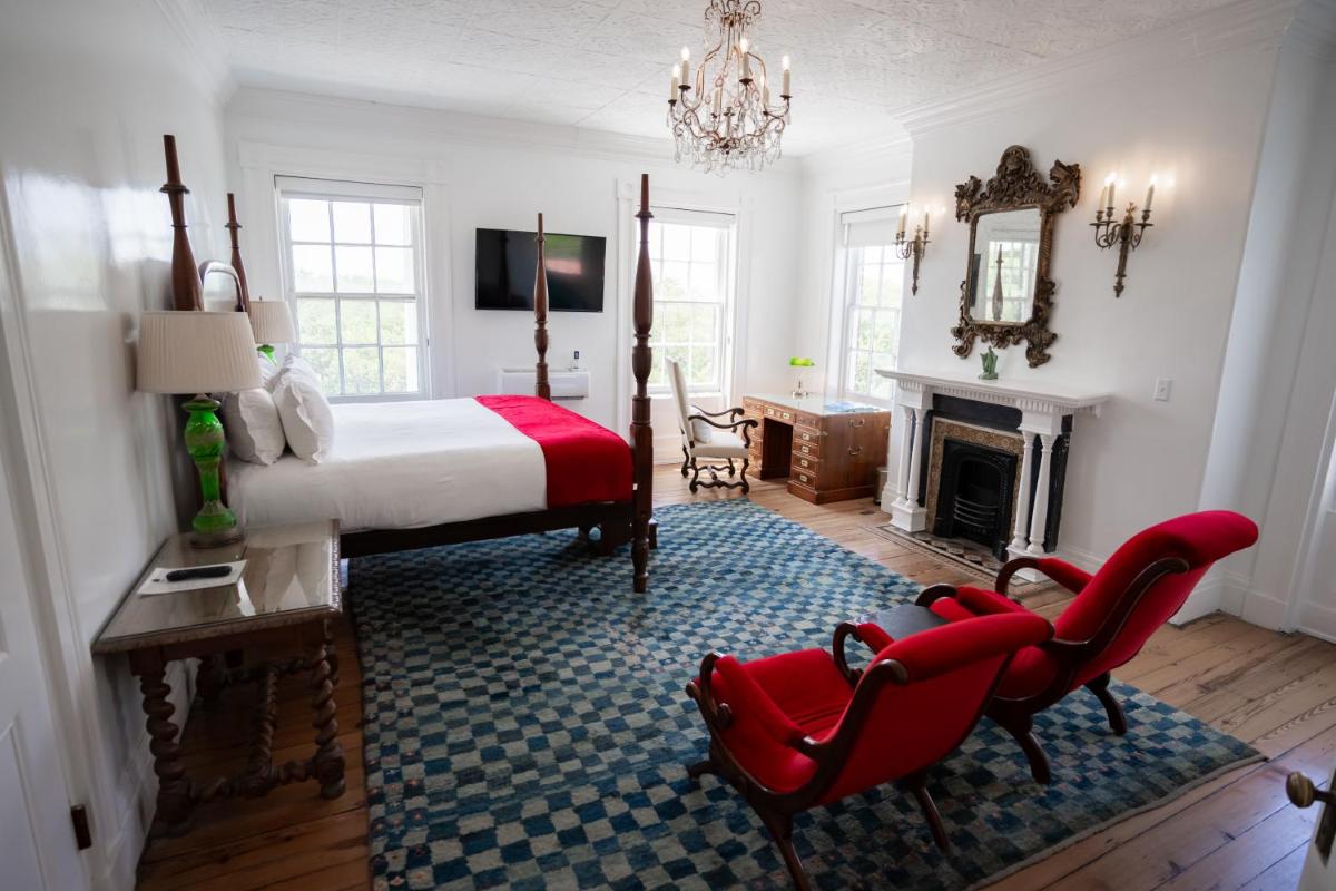 20 South Battery - Housity