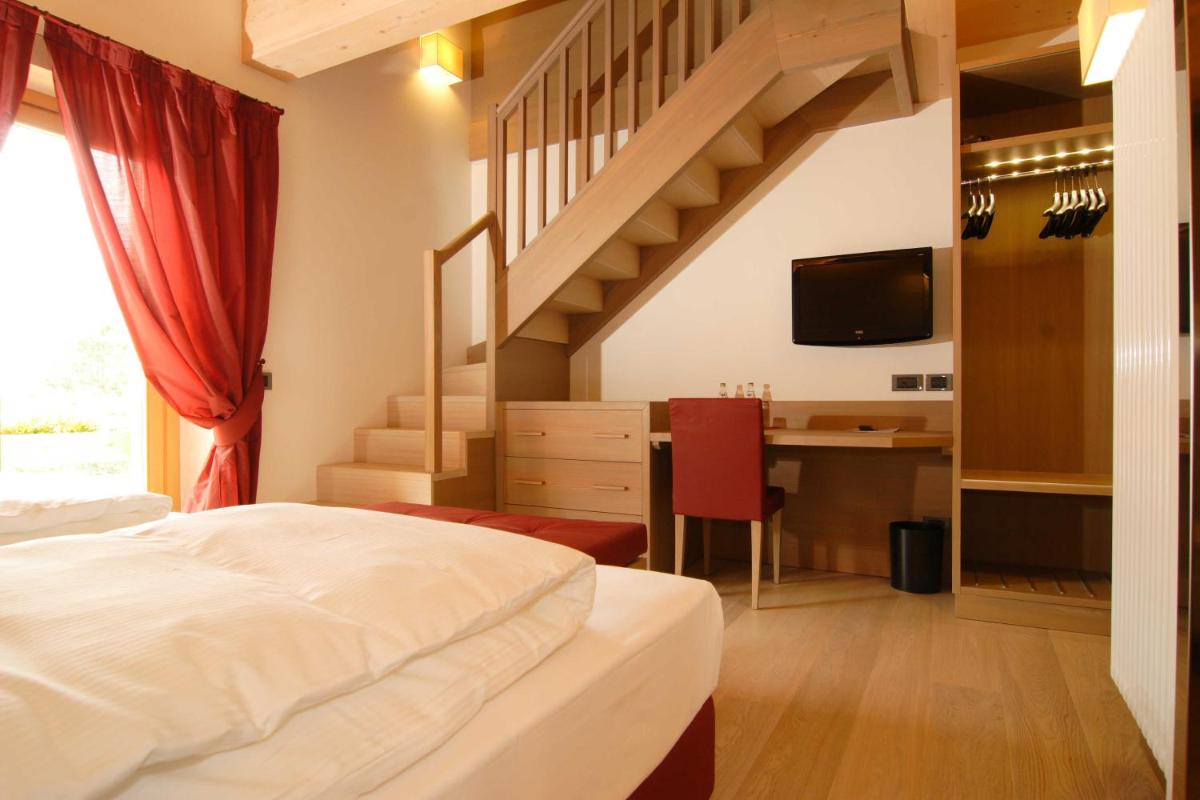 Dolomiti Lodge Villa Gaia - Housity