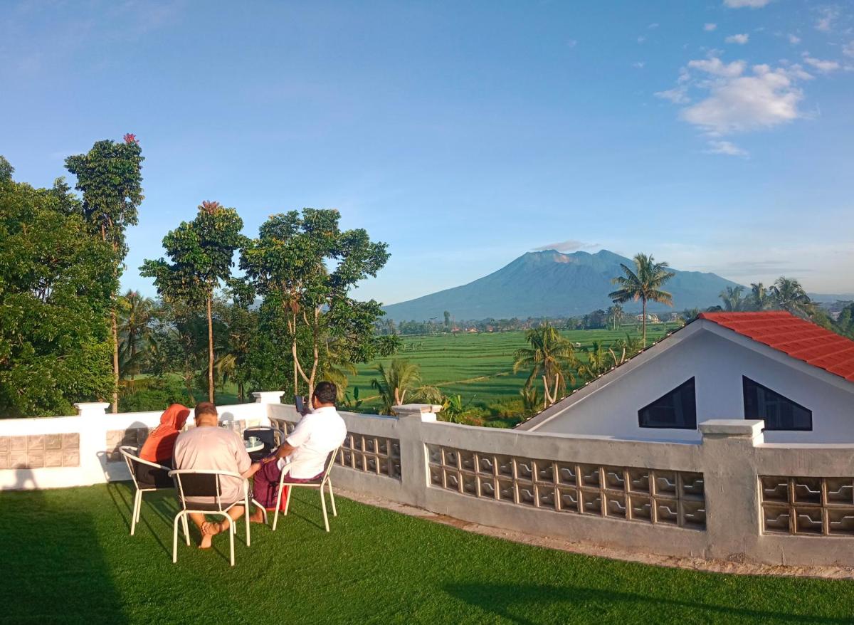 MAKIYYAH Guest House Syari'ah - Housity