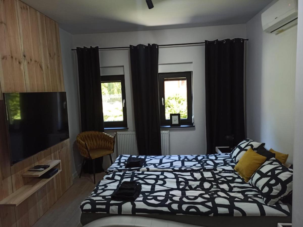 Dom na Polanie - Housity