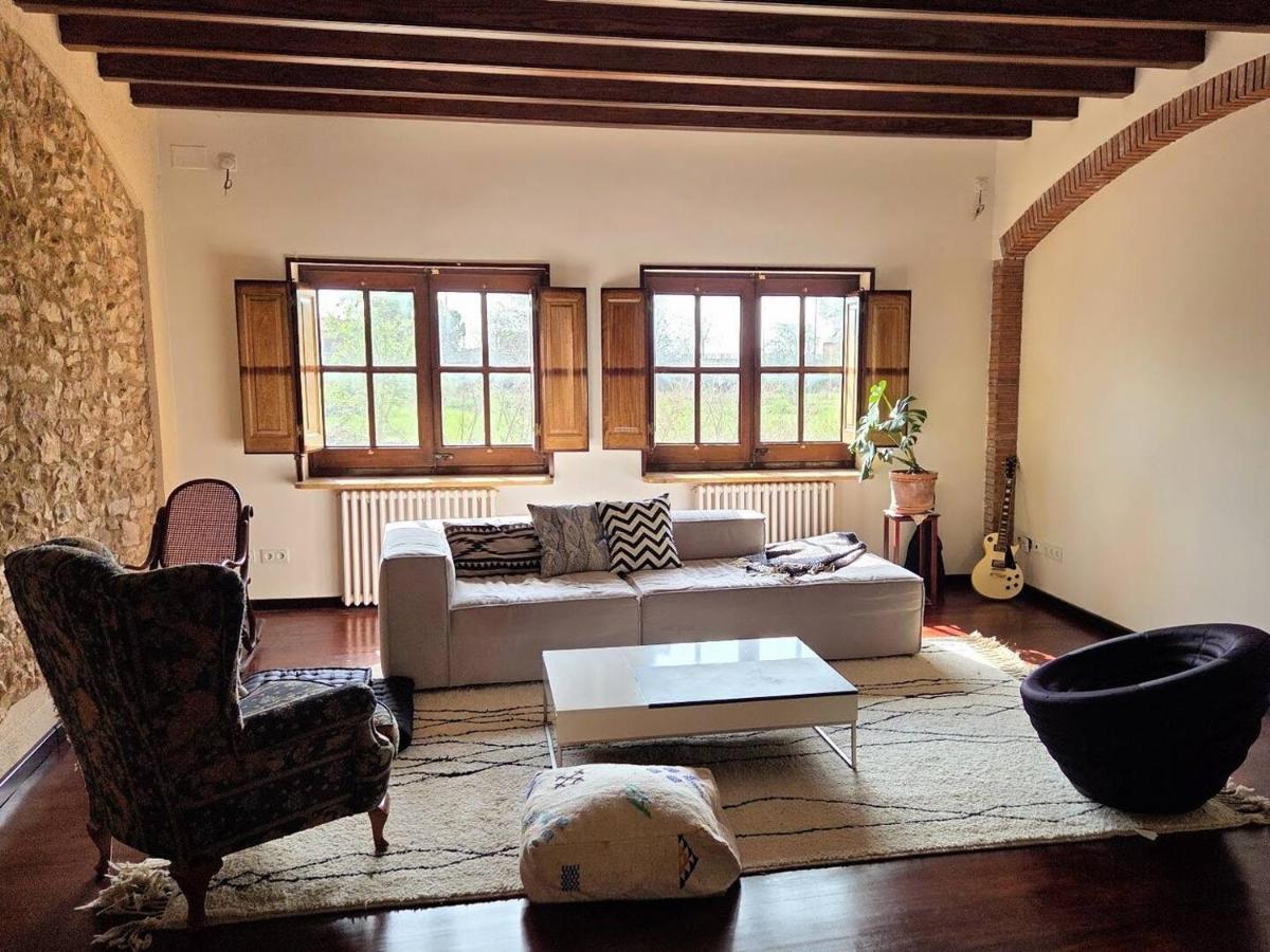 Villa Santa Oliva - pool, vineyards & beaches - Housity