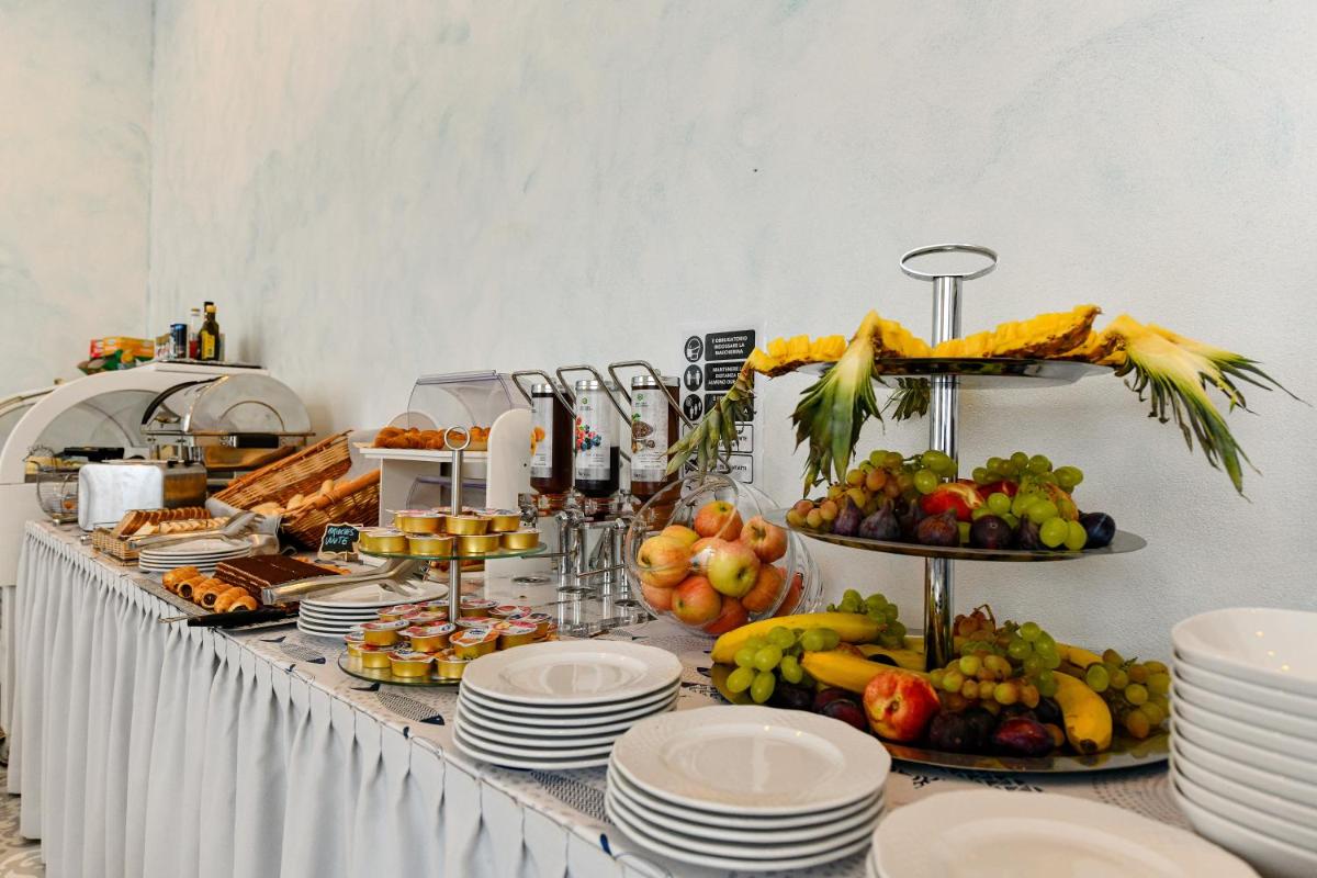 Blumarin - Housity