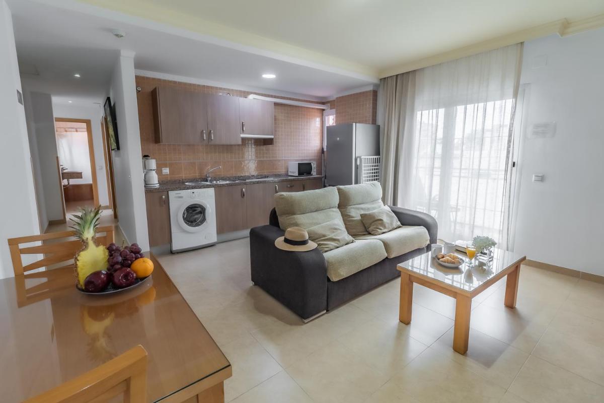 Apartamentos Turisticos Las Yucas - Housity