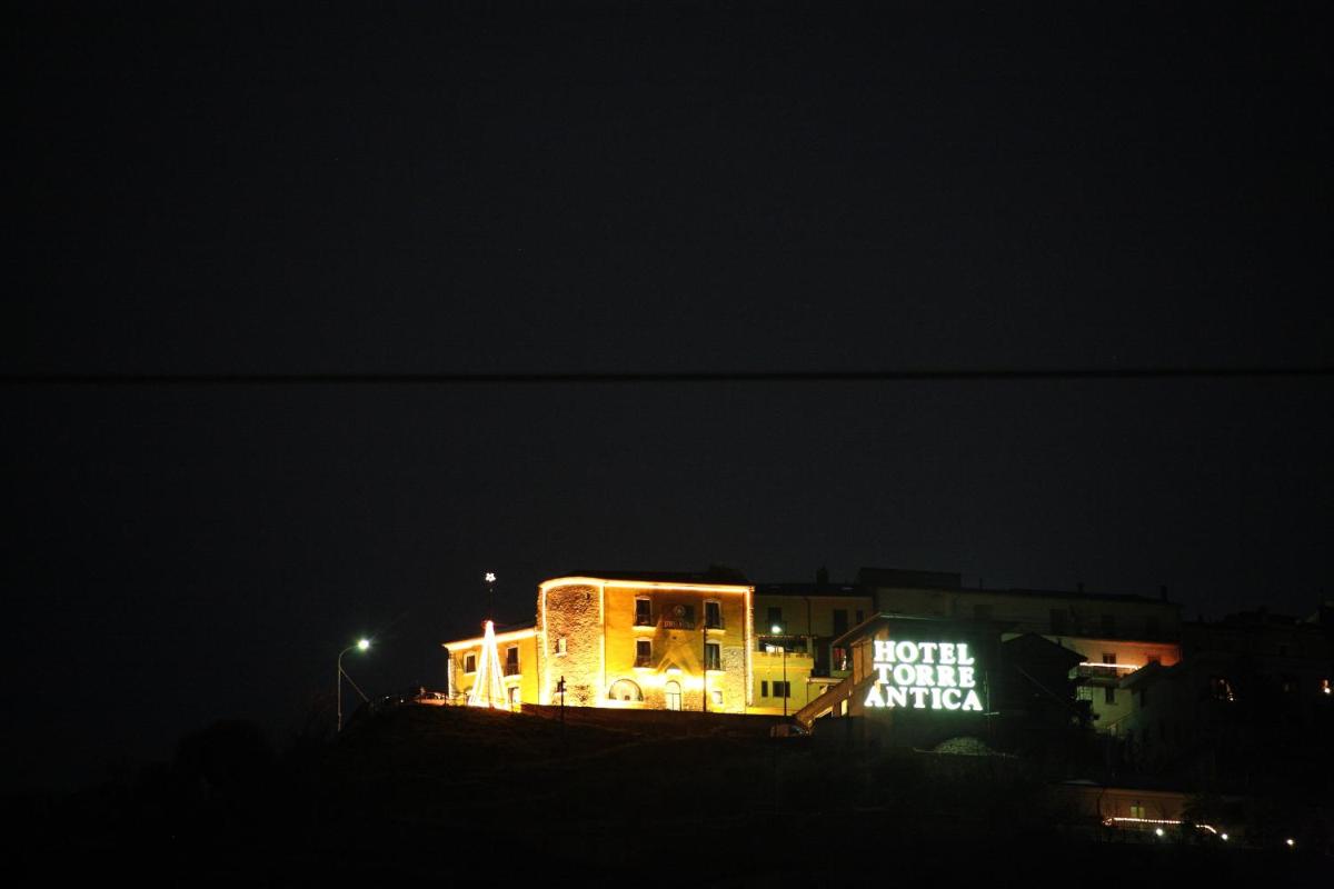 Hotel Villa Torre Antica - Housity