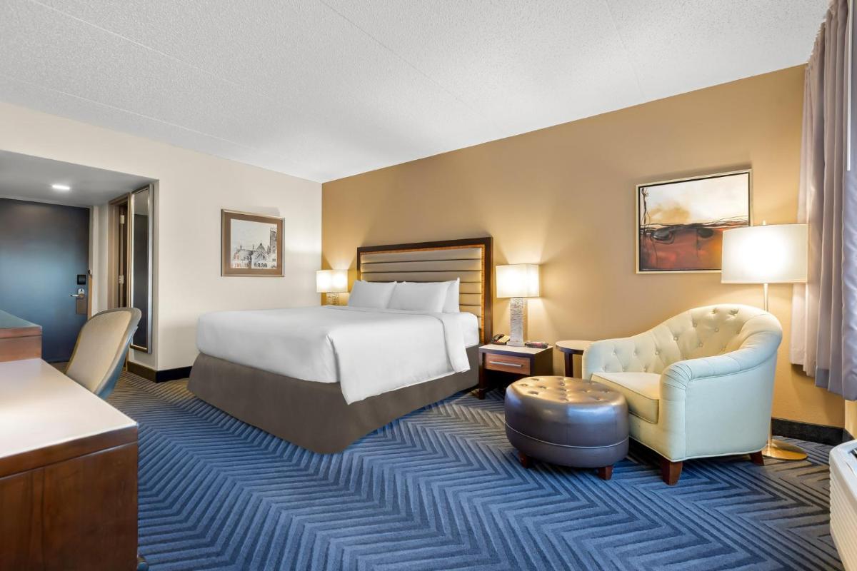 Crowne Plaza Princeton, an IHG Hotel - Housity