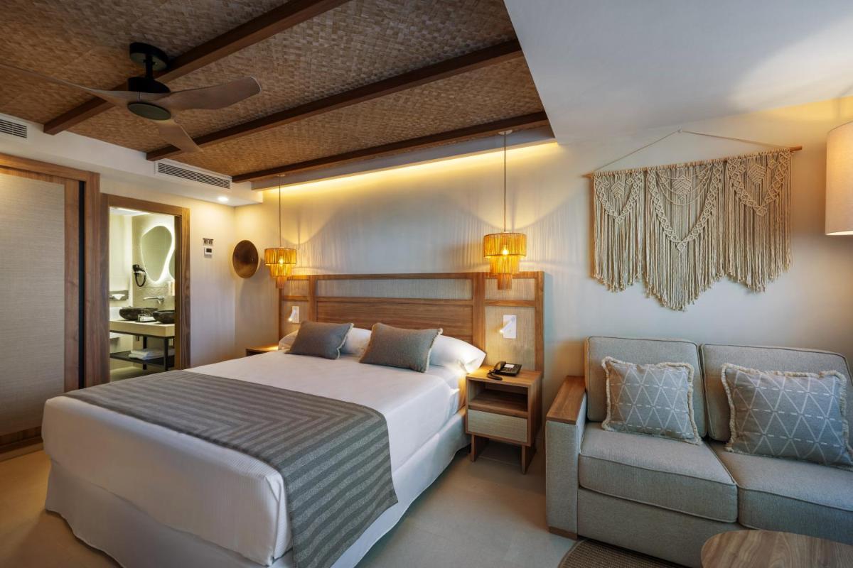 Cama o camas de una habitación en Hotel Riu Palace La Mola