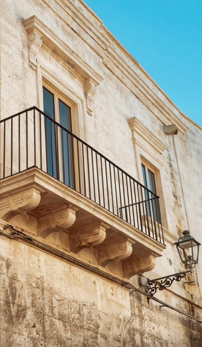 PALAZZO VIGILARIUM - Boutique Rooms - Rooftop & Arts Hotel - Housity