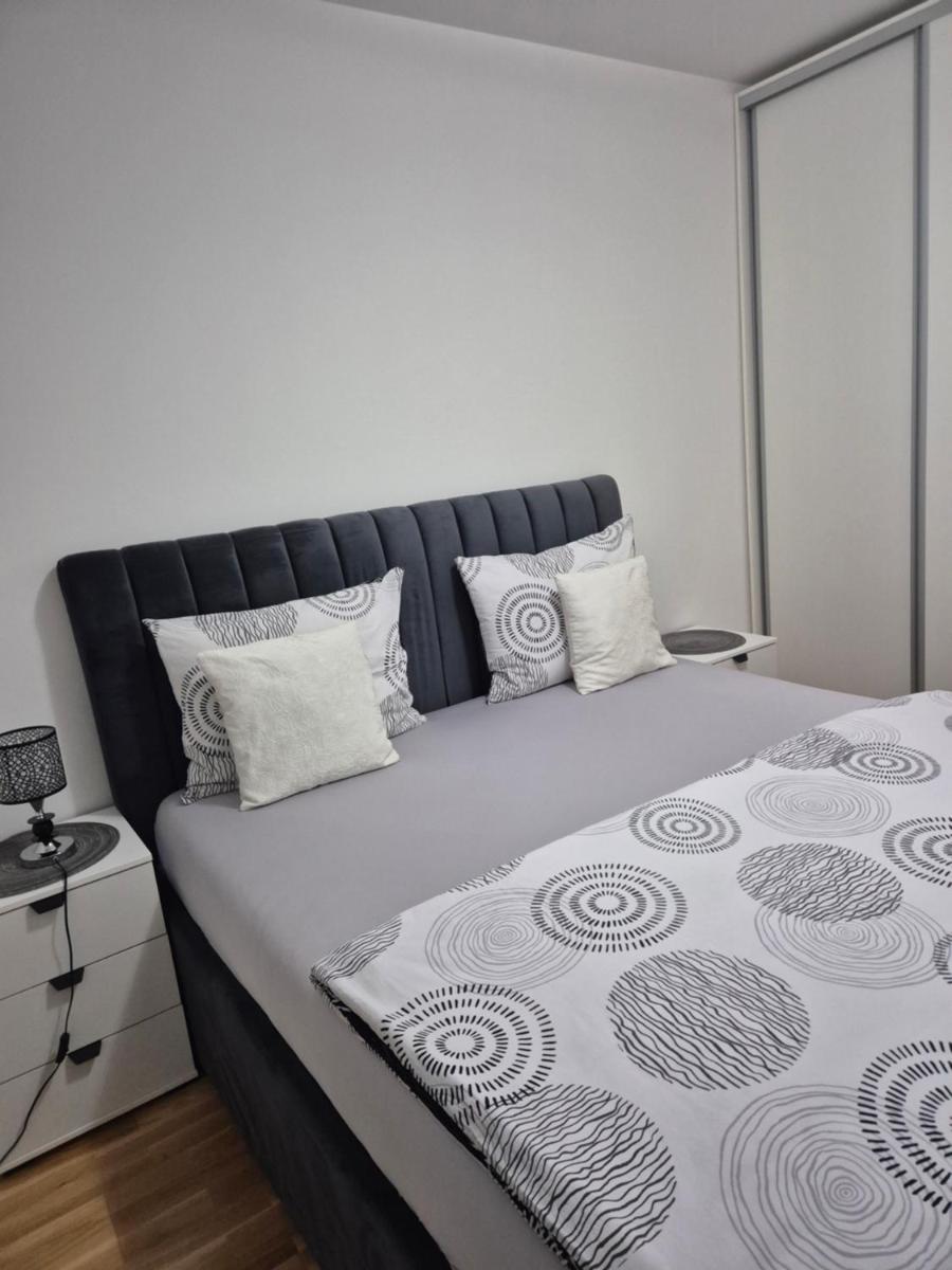 Apartman San - Housity