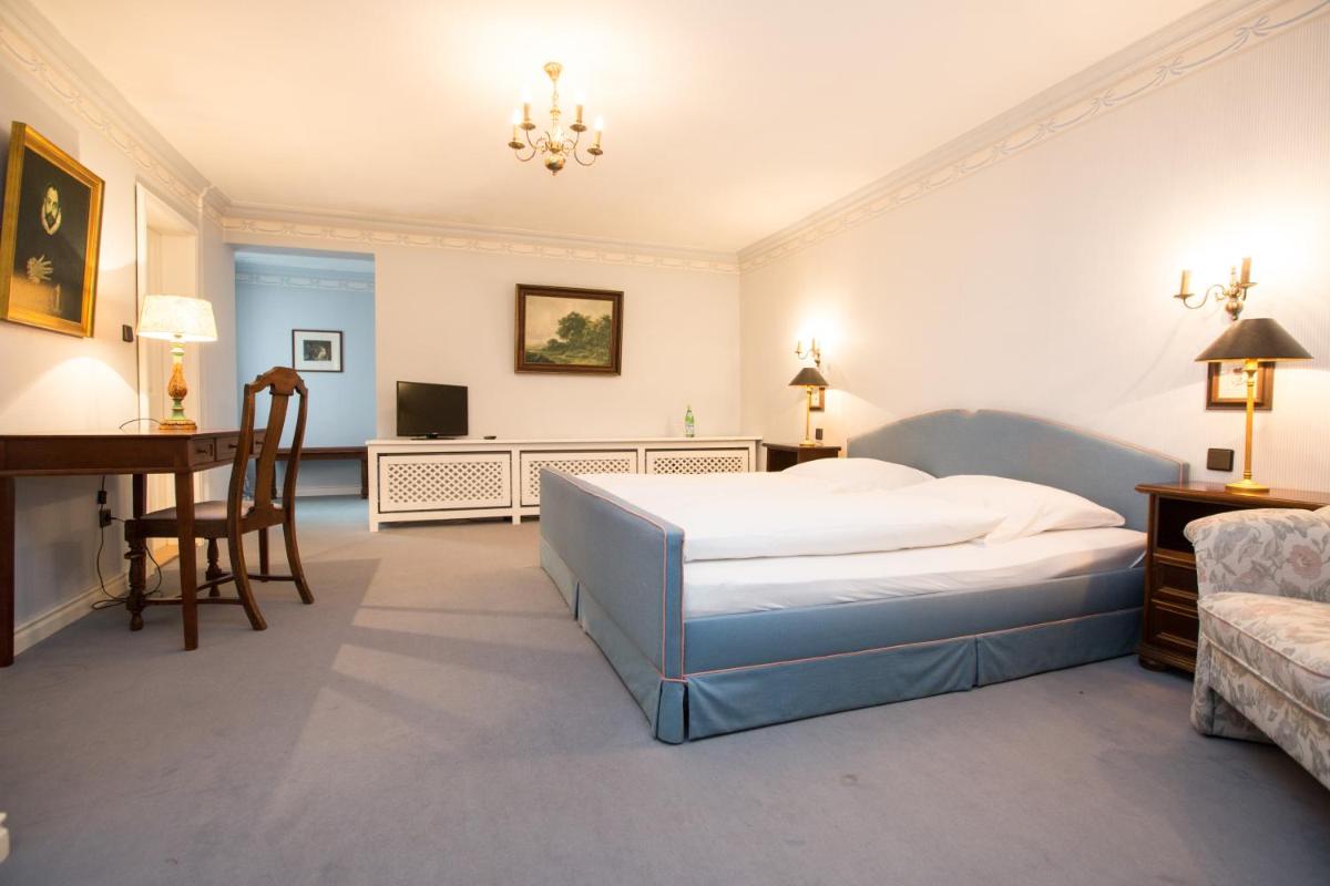 Schökel´s Hotel und Restaurant - Housity