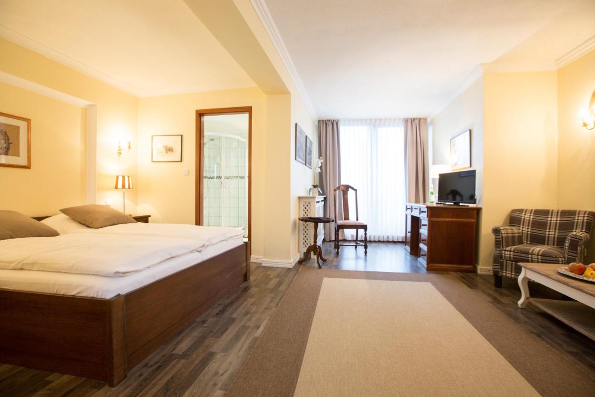 Schökel´s Hotel und Restaurant - Housity