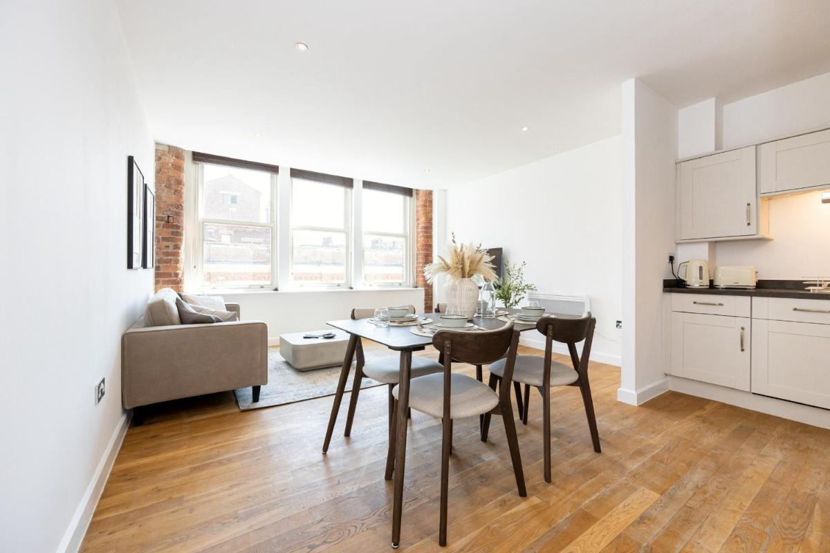 Luxury City Centre Apartment - Housity