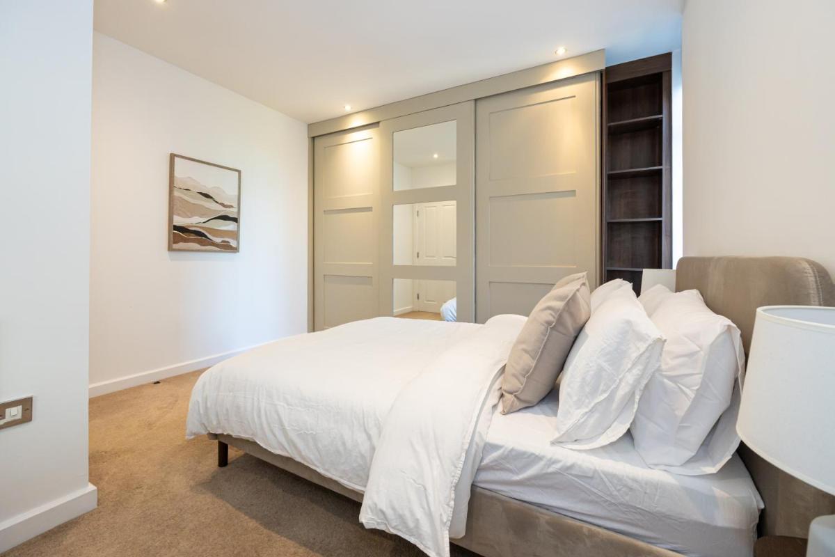 Luxury City Centre Apartment - Housity