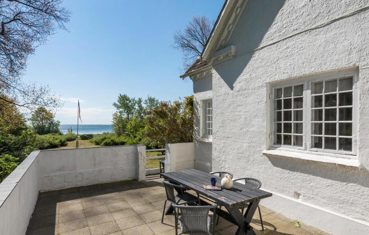 Cozy Home In Faxe Ladeplads With Wifi - Housity