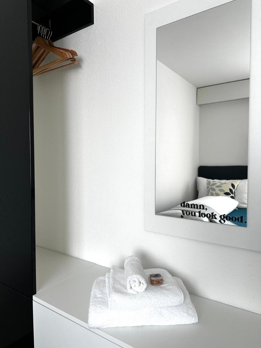 Hotel B&B Stossplatz - Housity