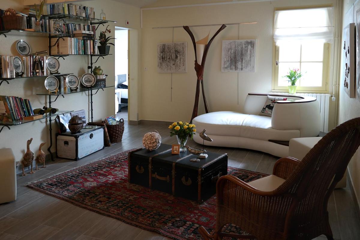 Hotel Au Marais - Housity