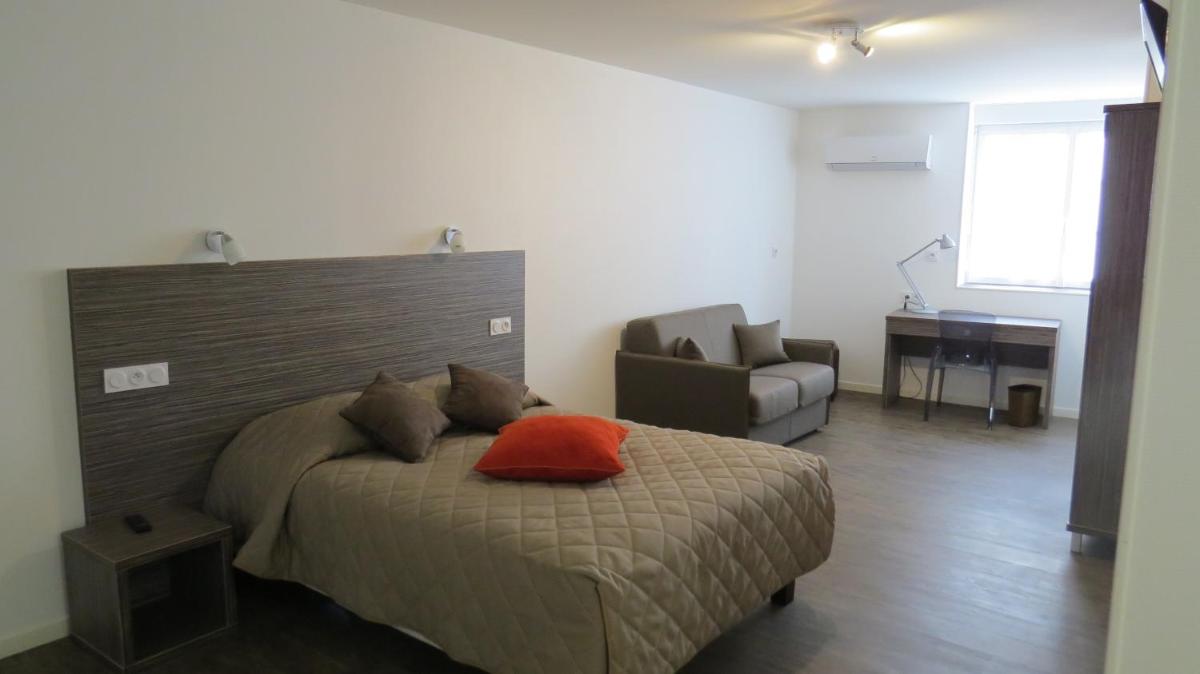 Hôtel de Clèves - Housity