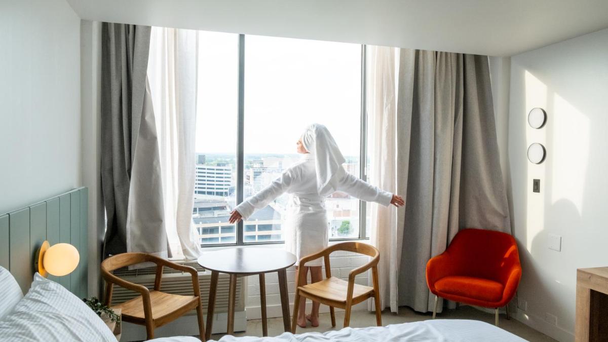Dayton Vitality Hotel - Downtown - Housity