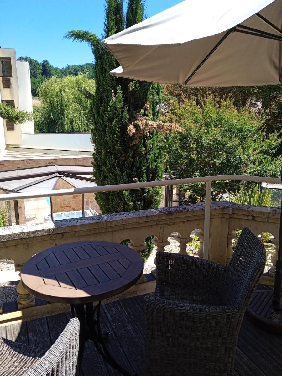 Balcon ou terrasse dans l'établissement Clos La Boëtie & Spa
