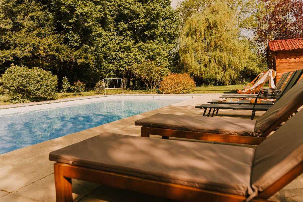 Maison d'hôtes de charme avec piscine, La Lhuiseraie - Housity