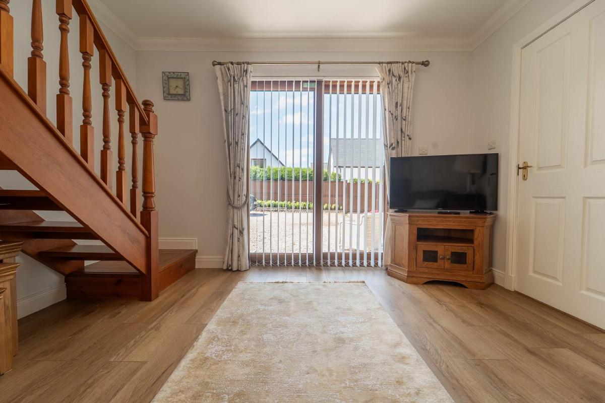 Tigh na Drochaid, Glen Nevis - Entire Apartment - Housity