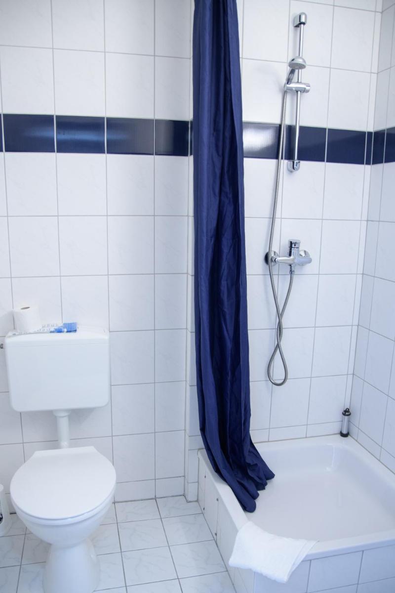 Central-Hotel Eberswalde - Housity