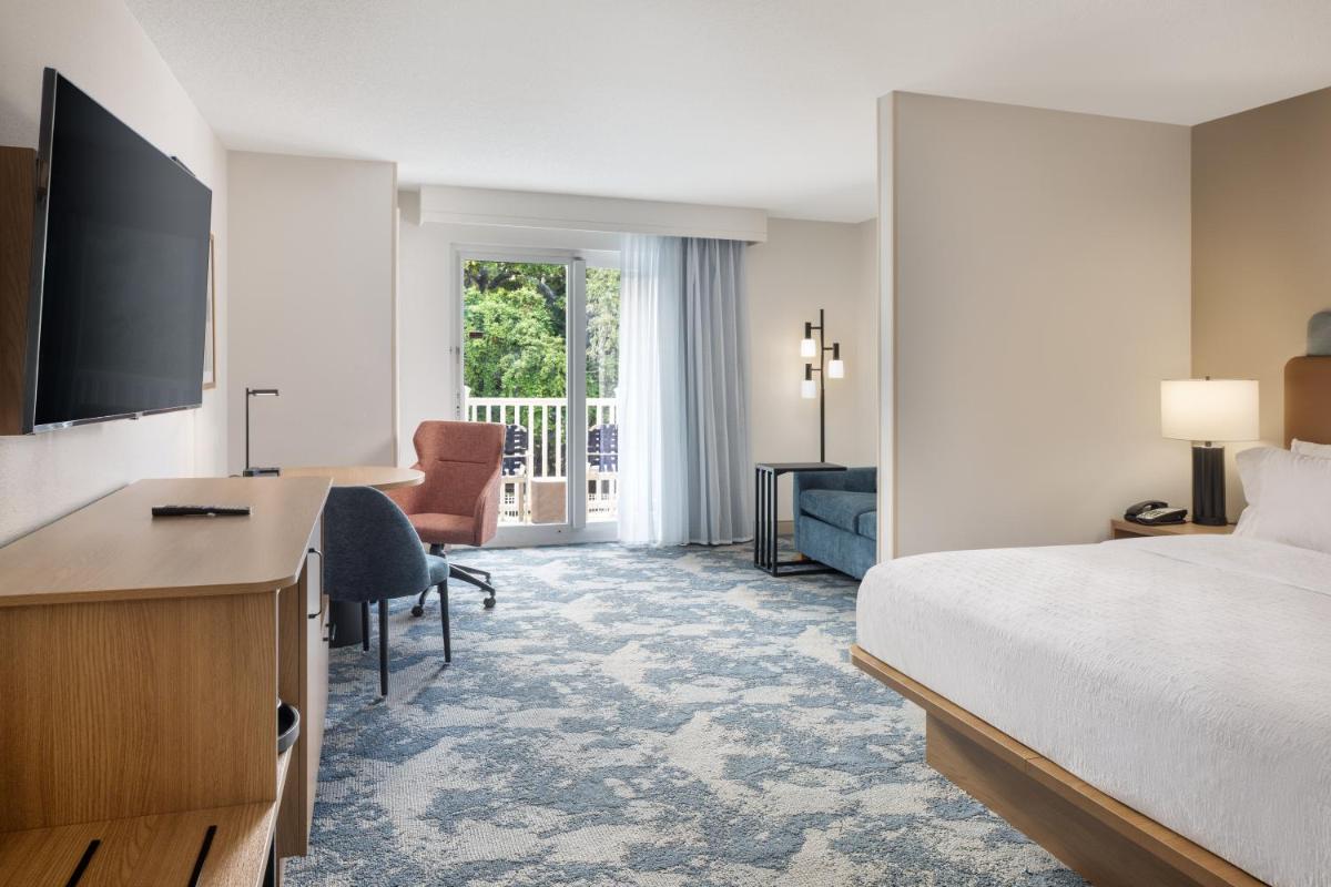 Hampton Inn & Suites Jekyll Island - Housity