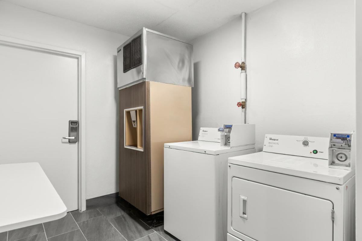 Quality Inn Tallapoosa - Housity